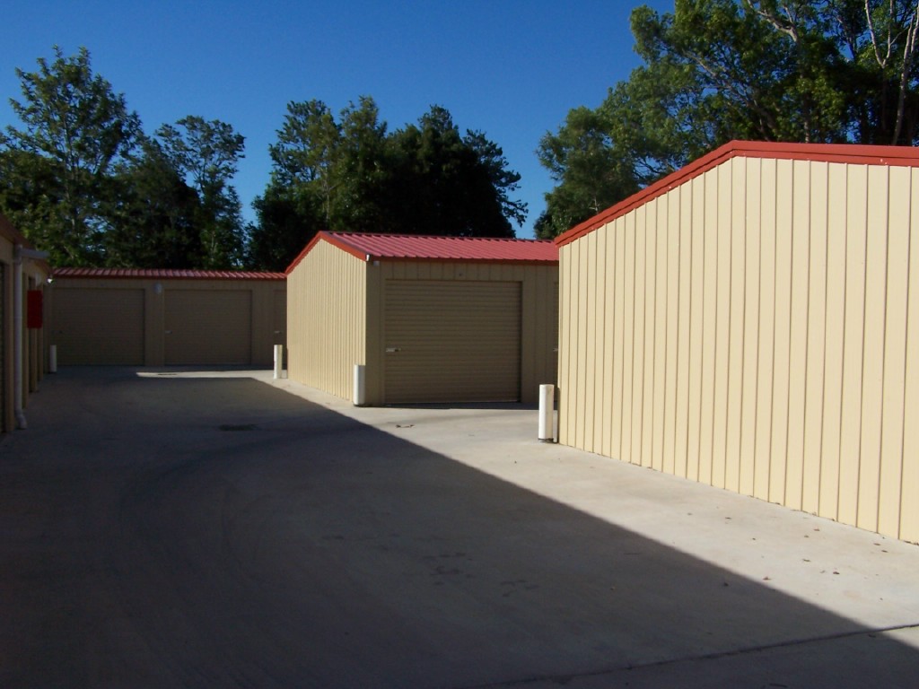 storage facility within Banagalow